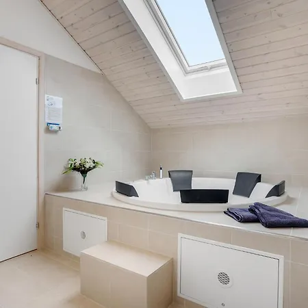 Beautiful In Idestrup With Sauna Ferienhaus Bøtø By