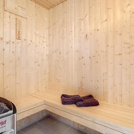 Beautiful In Idestrup With Sauna Ferienhaus *
